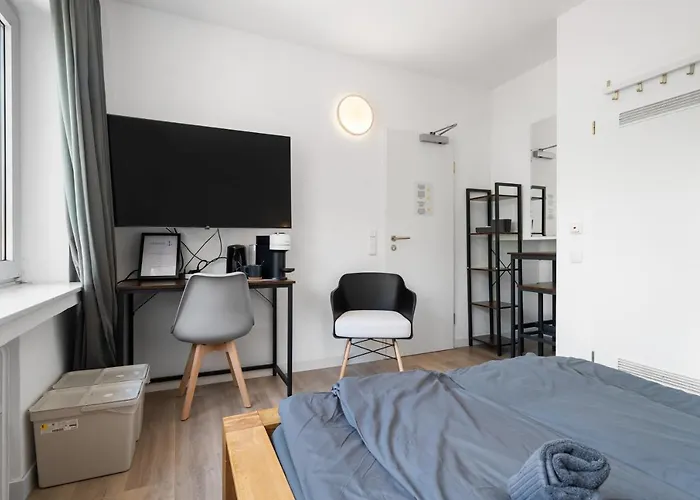 6, Direkt Am Bahnhof Appartement